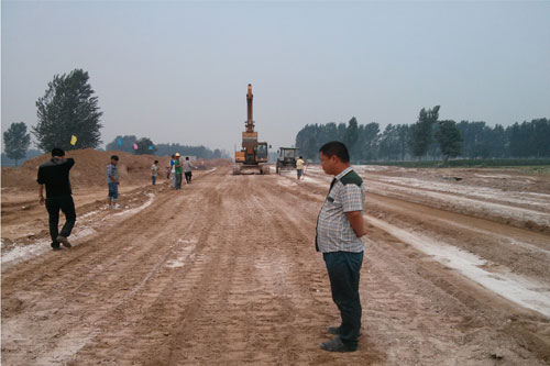 中牟縣迅達路市政道路工程施工現場